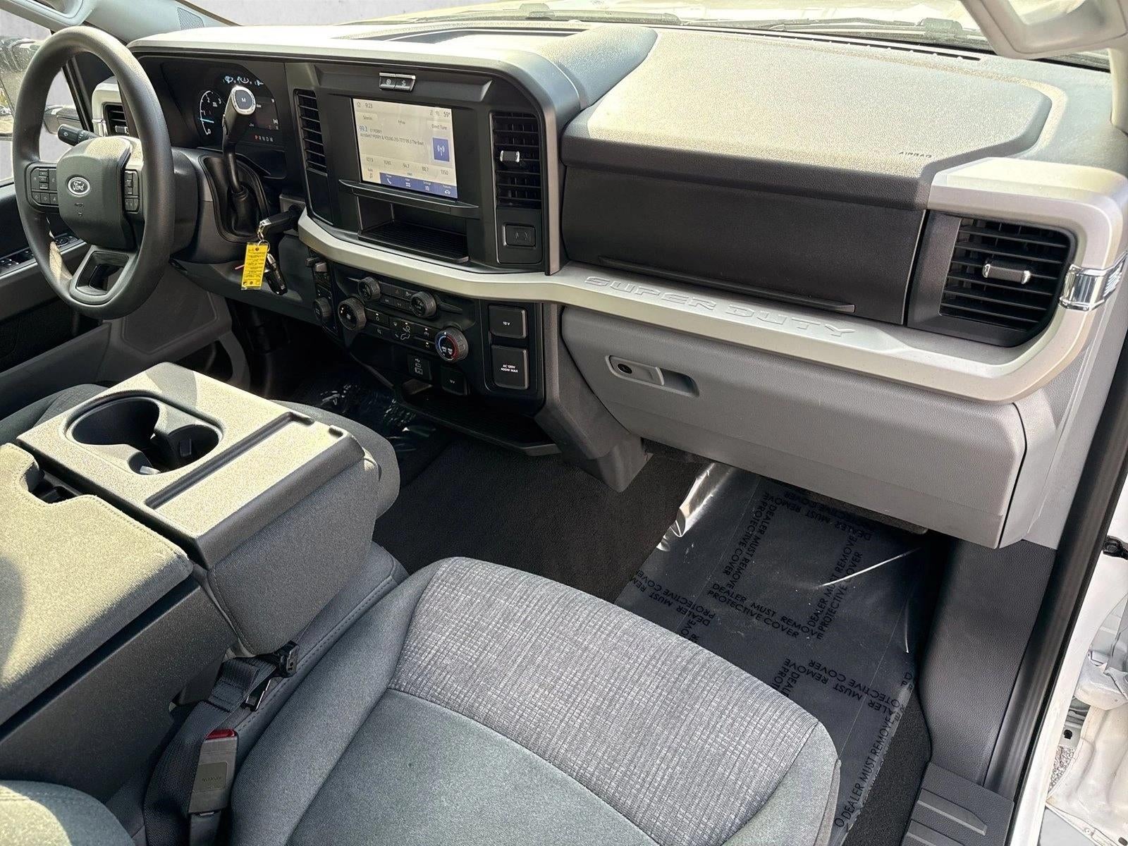 2025 Ford Super Duty F-250 SRW XLT 4WD Crew Cab 6.75' Box