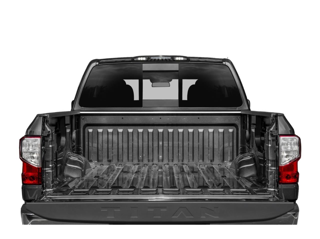 2019 Nissan Titan 4x4 Crew Cab SV