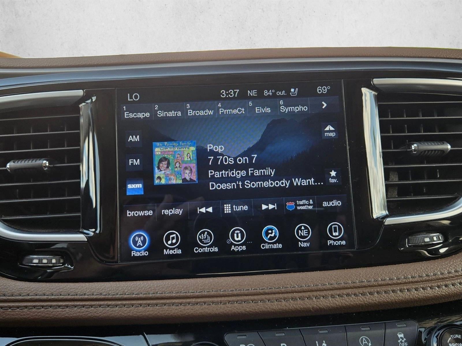 2017 Chrysler Pacifica Limited FWD