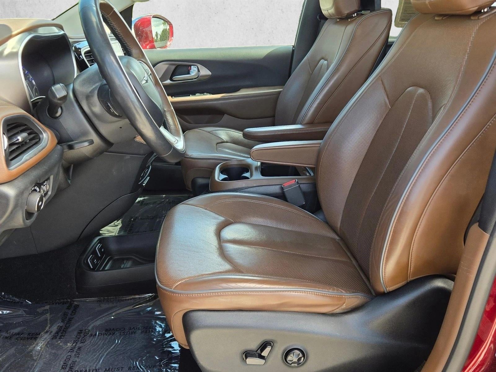 2017 Chrysler Pacifica Limited FWD