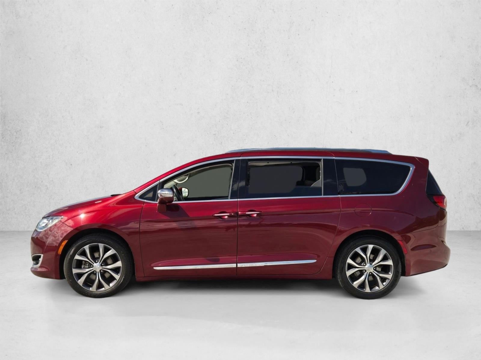 2017 Chrysler Pacifica Limited FWD