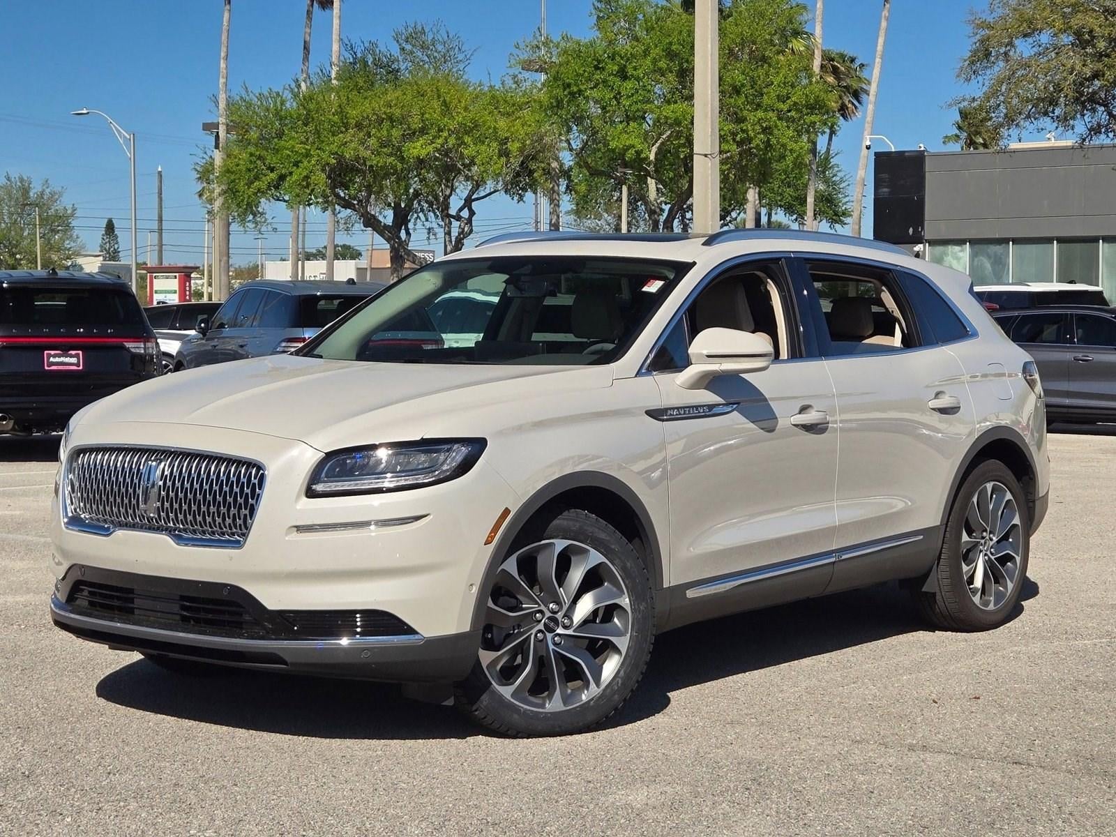 2023 Lincoln Nautilus Reserve FWD