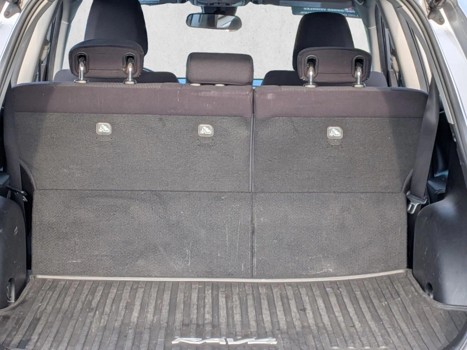 2018 Toyota RAV4 XLE AWD (Natl)