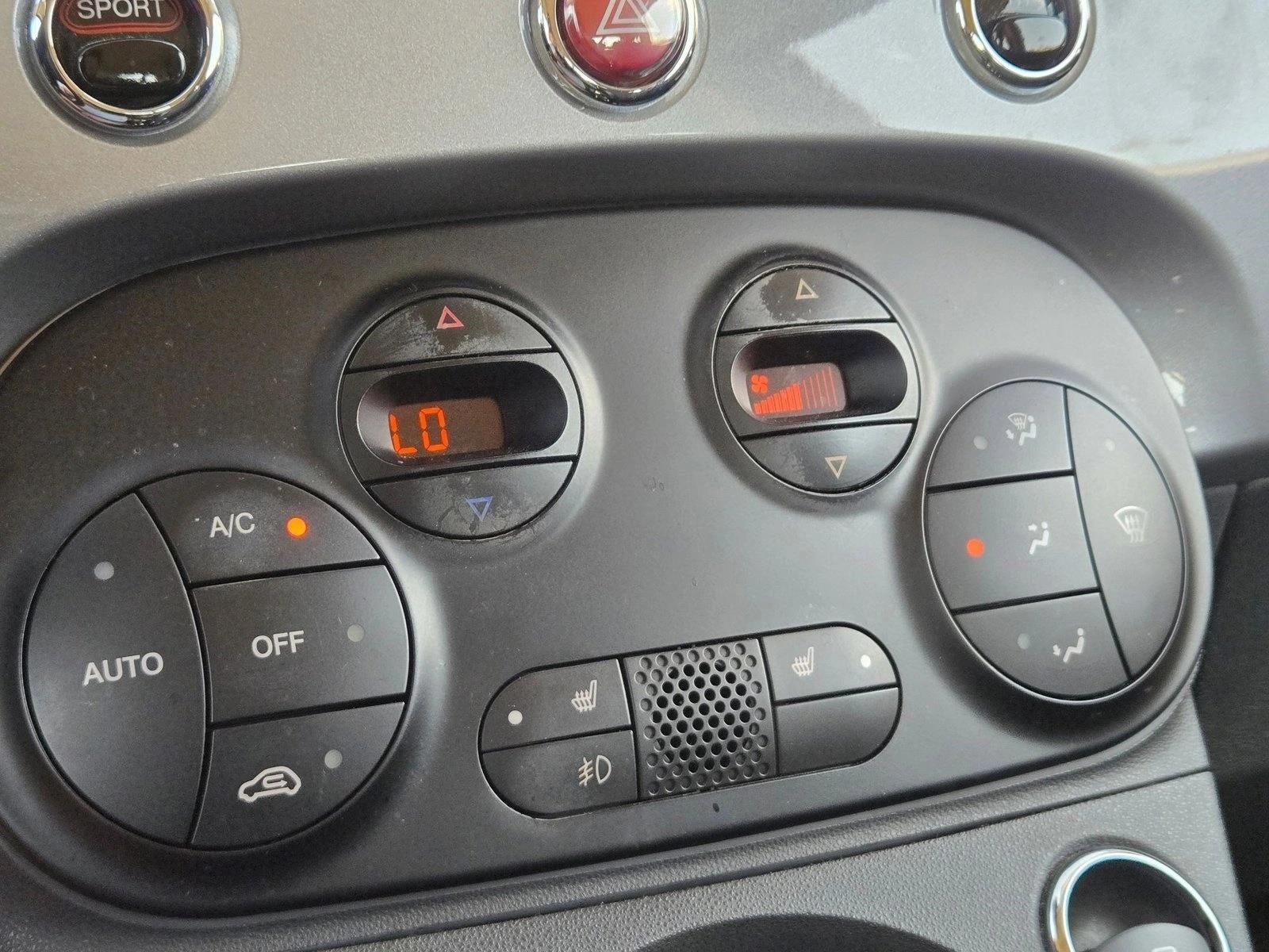 2017 FIAT 500c Lounge Cabrio