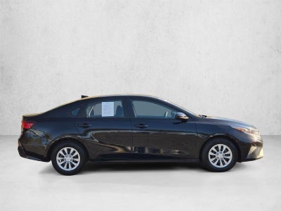 2024 Kia Forte LX IVT