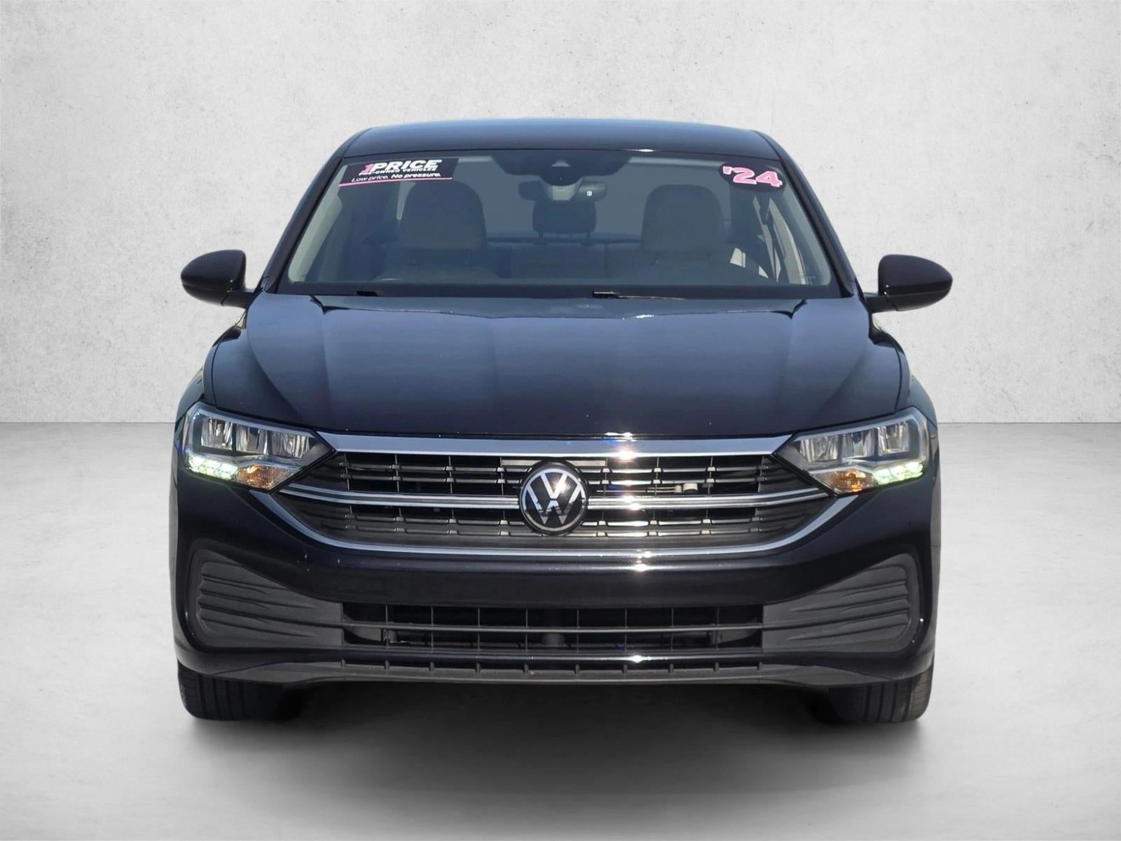 2024 Volkswagen Jetta SE Auto