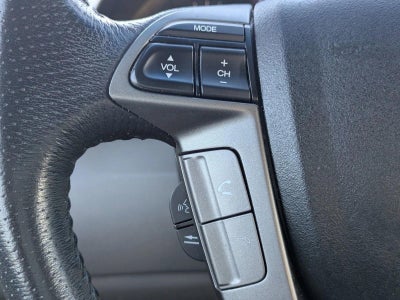 2012 Honda Odyssey Touring with DVD Rear Entertainment System and Navigation
