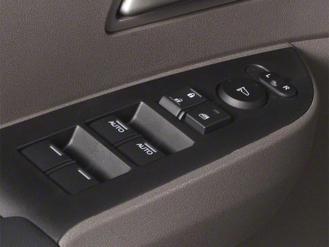 2012 Honda Odyssey Touring with DVD Rear Entertainment System and Navigation