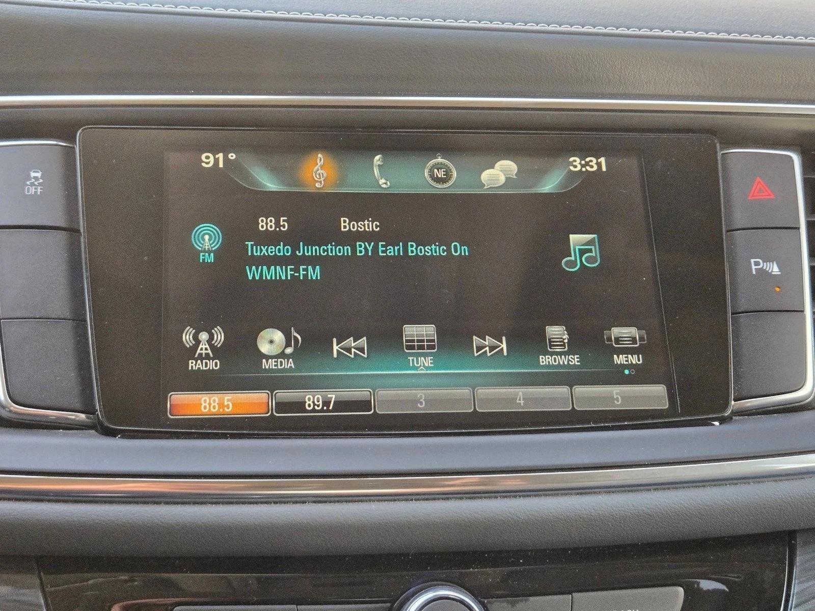 2018 Buick Enclave Essence FWD