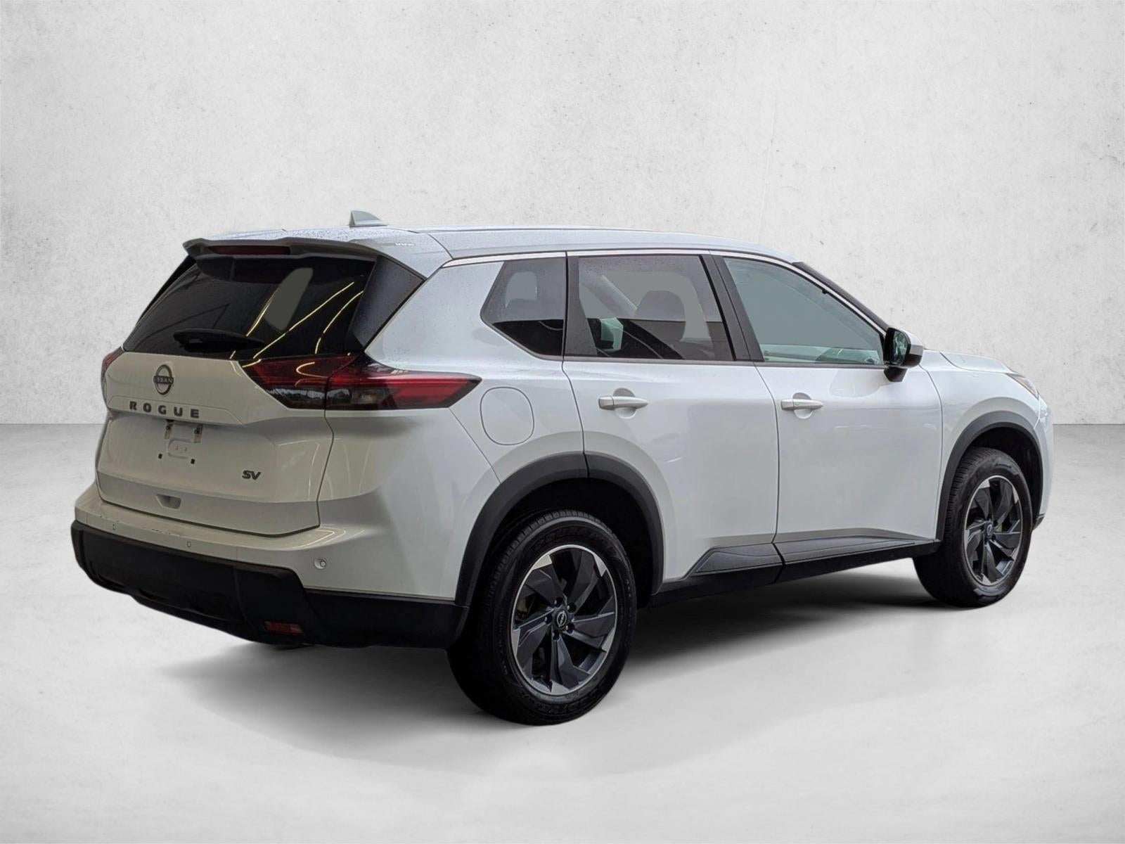 2024 Nissan Rogue FWD SV