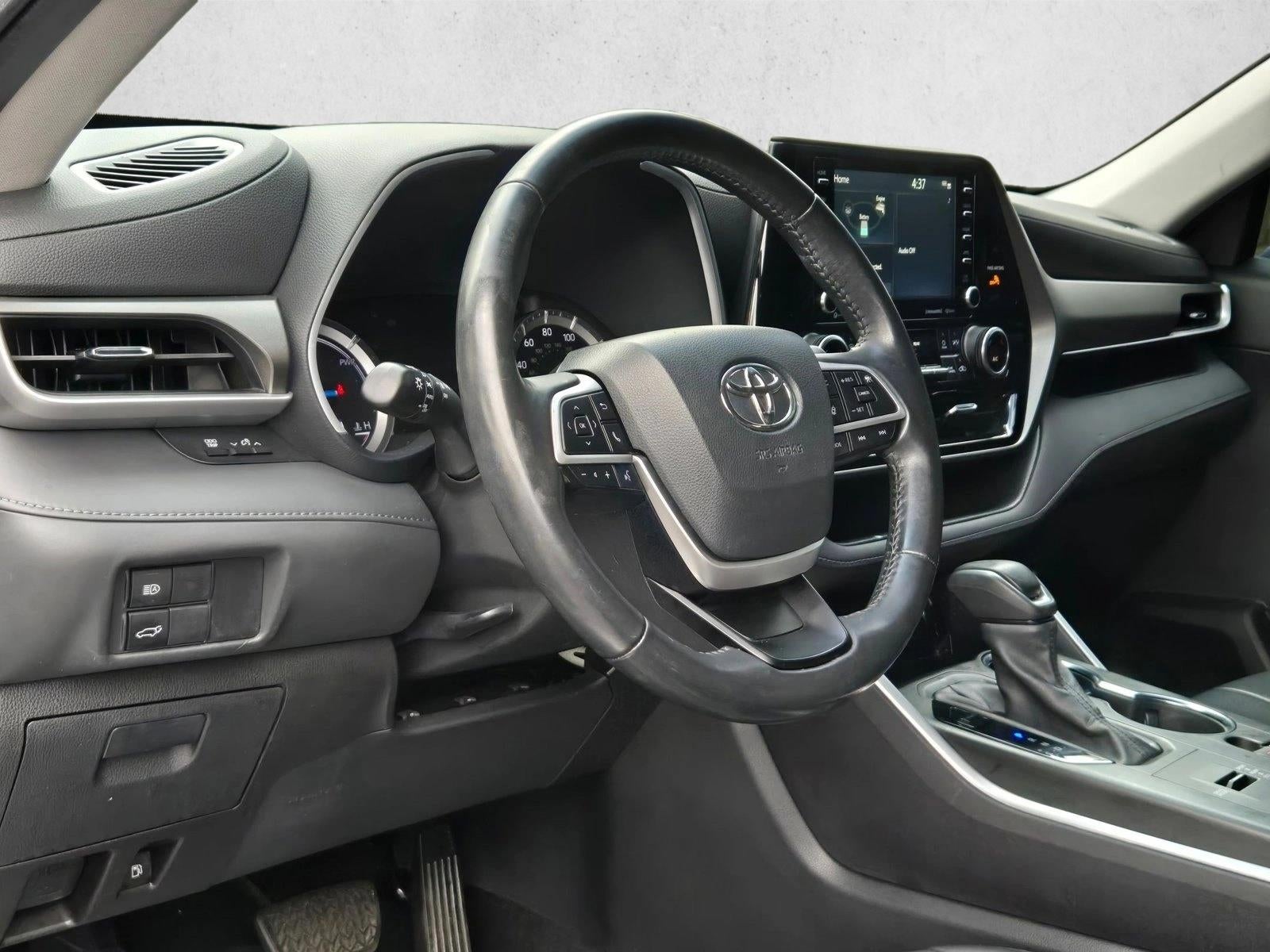 2022 Toyota Highlander Hybrid XLE FWD (Natl)