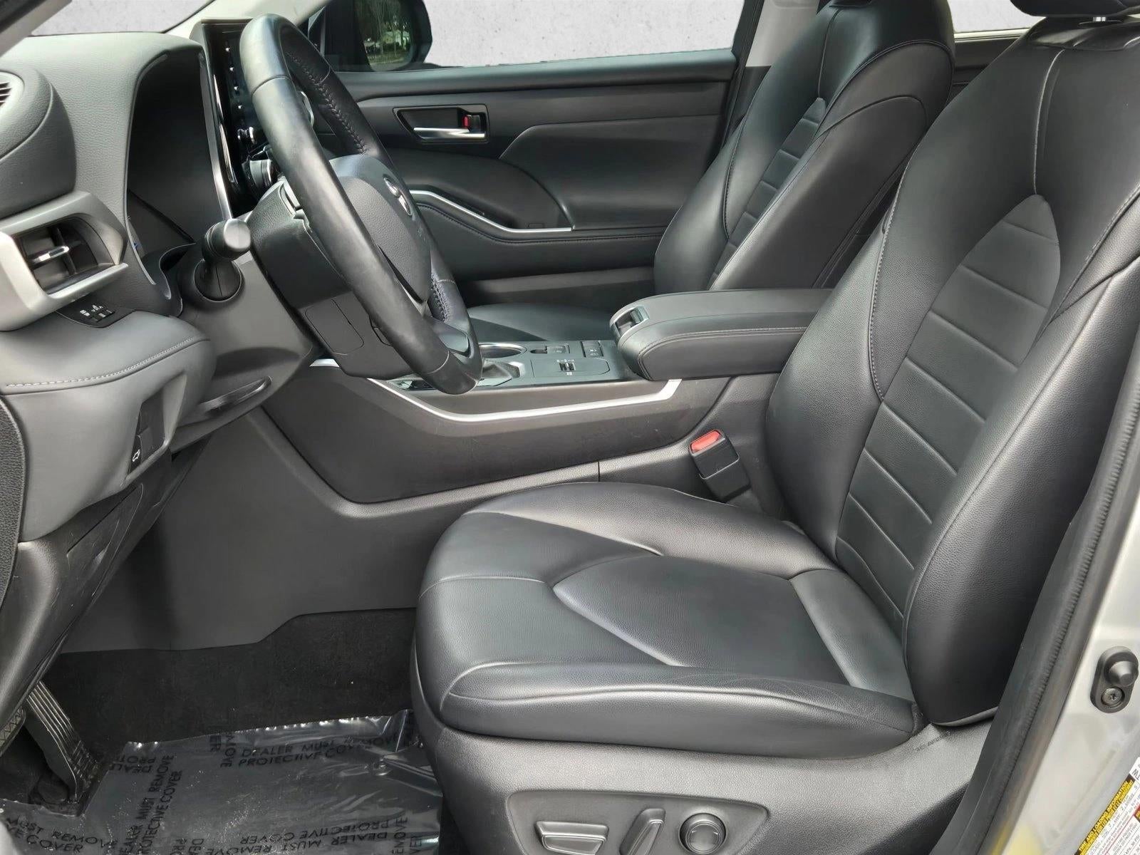 2022 Toyota Highlander Hybrid XLE FWD (Natl)