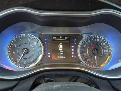2015 Chrysler 200 4dr Sdn Limited FWD