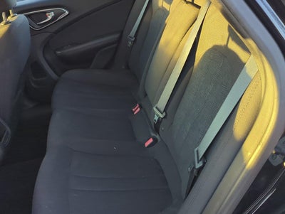 2015 Chrysler 200 4dr Sdn Limited FWD