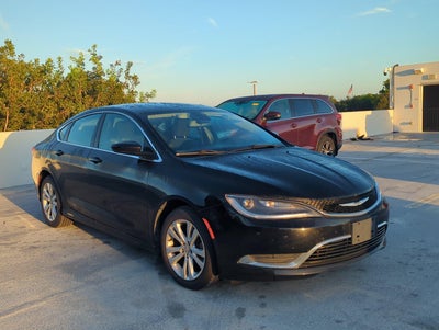 2015 Chrysler 200 4dr Sdn Limited FWD