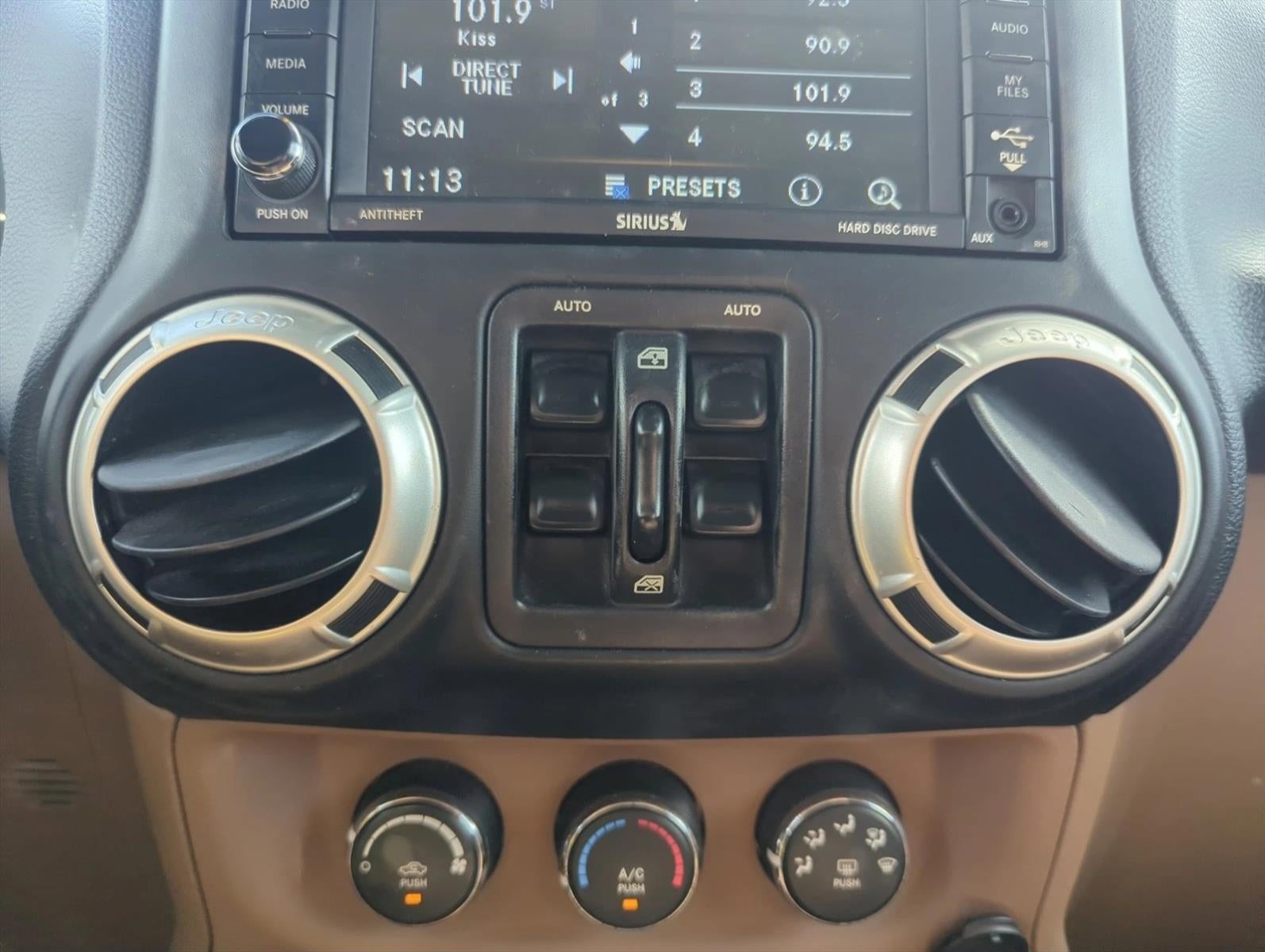 2017 Jeep Wrangler Unlimited Sahara 4x4