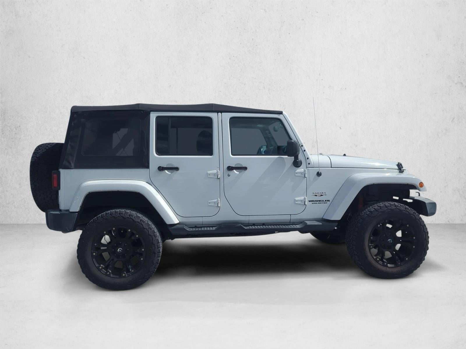 2017 Jeep Wrangler Unlimited Sahara 4x4