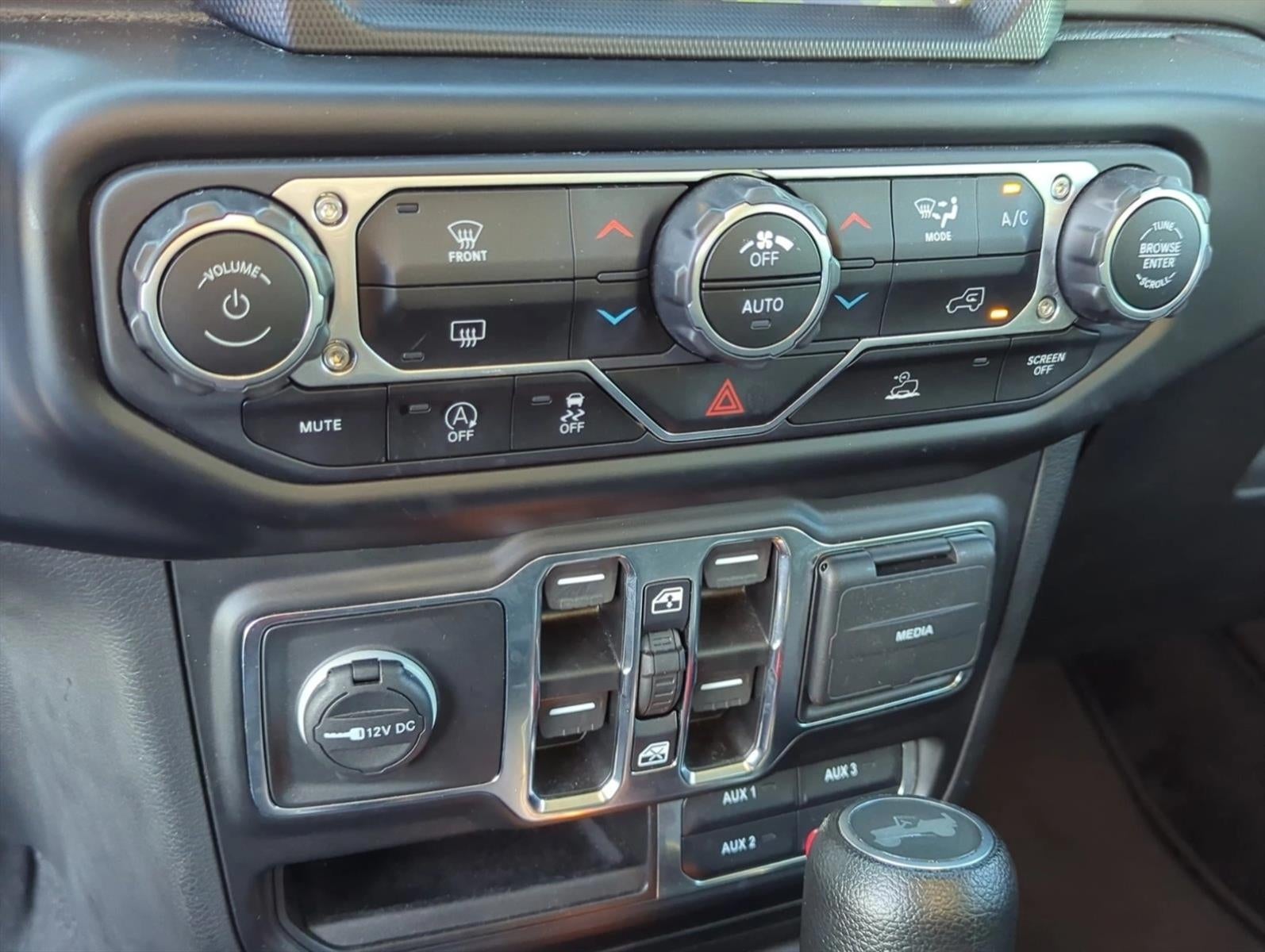 2022 Jeep Wrangler Unlimited Sahara 4x4