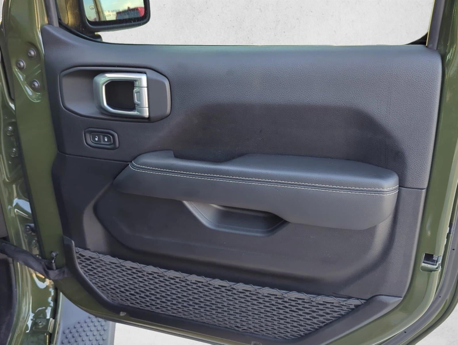 2022 Jeep Wrangler Unlimited Sahara 4x4