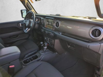 2022 Jeep Wrangler Unlimited Sahara 4x4