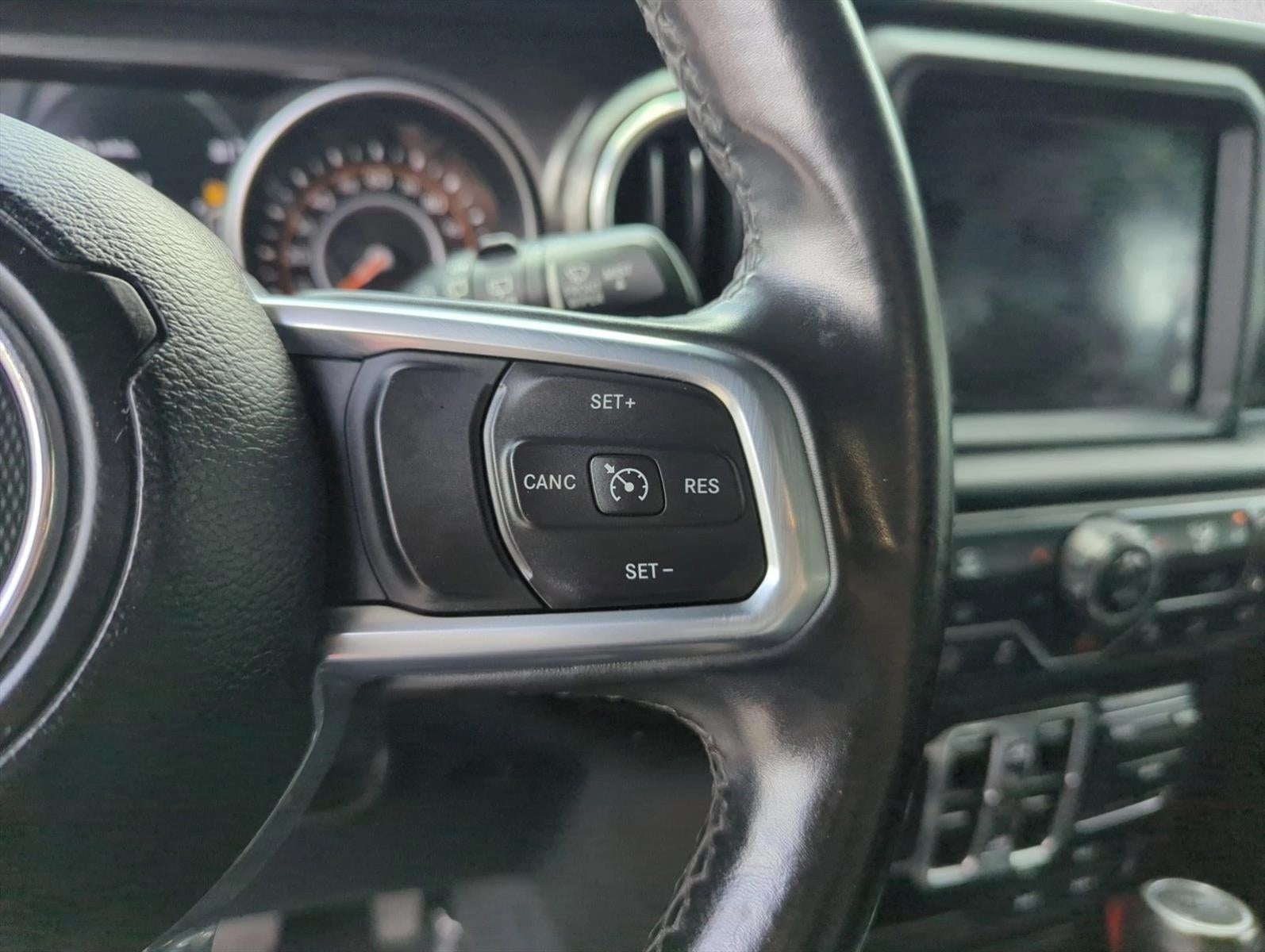 2019 Jeep Wrangler Unlimited Sahara Altitude 4x4
