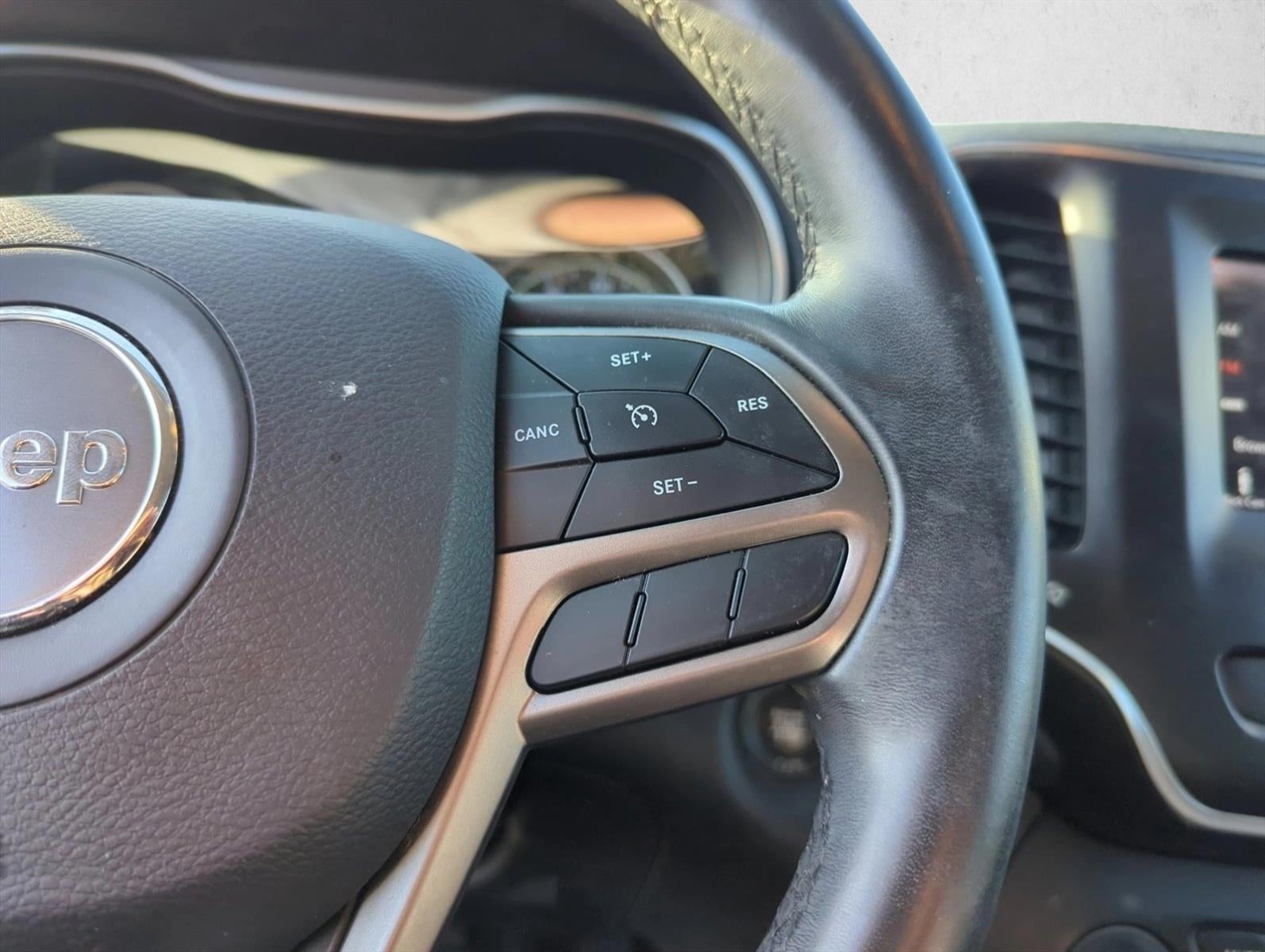 2019 Jeep Cherokee Latitude Plus FWD