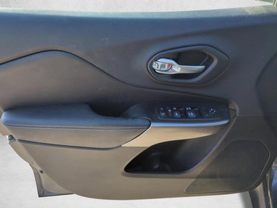 2019 Jeep Cherokee Latitude Plus FWD