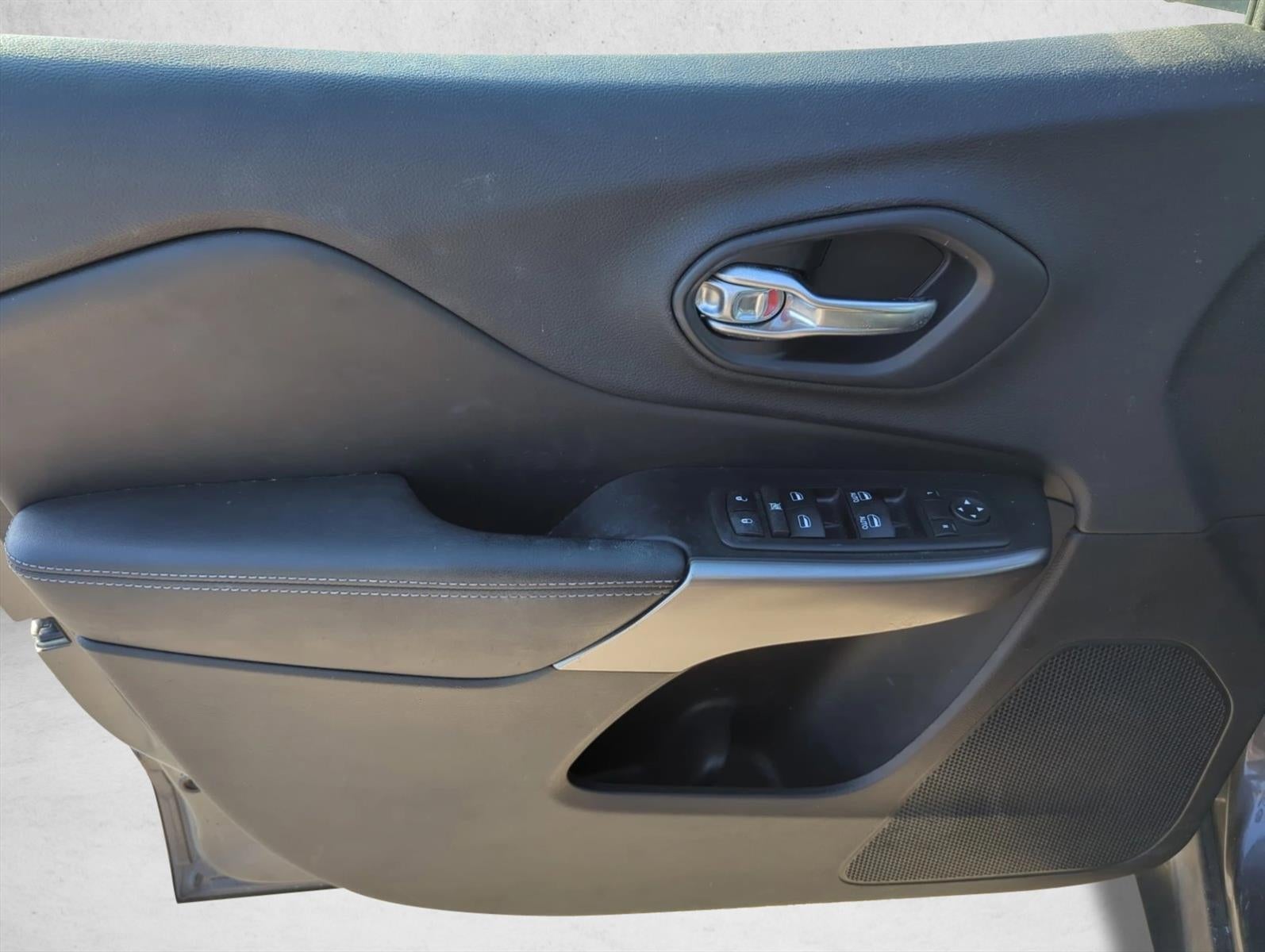 2019 Jeep Cherokee Latitude Plus FWD