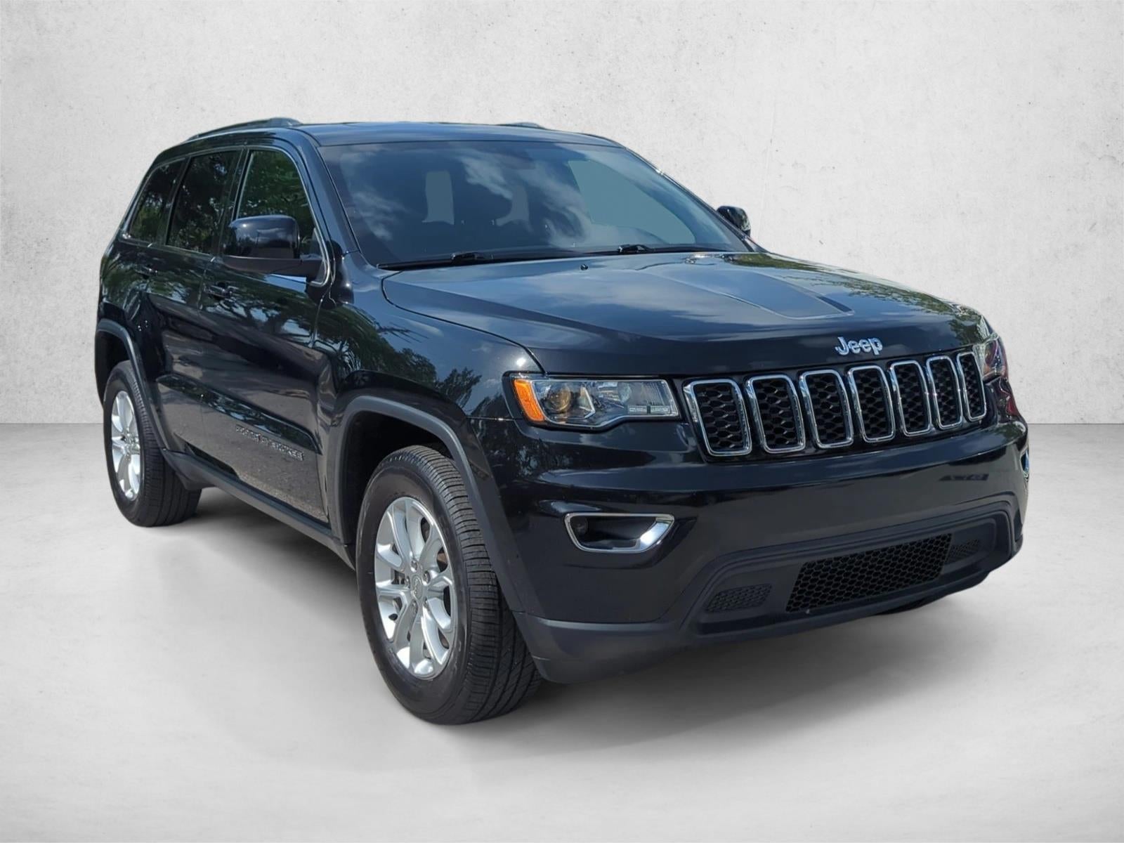 2021 Jeep Grand Cherokee Laredo E 4x2