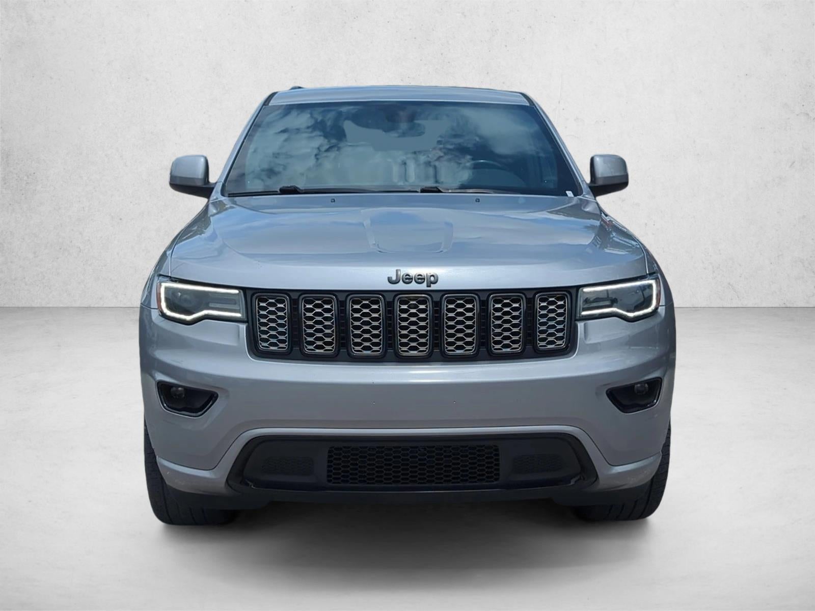 2020 Jeep Grand Cherokee Altitude 4x2