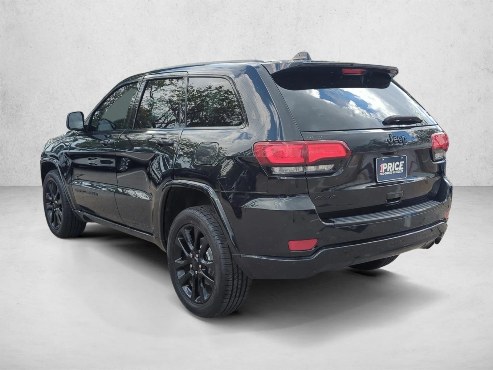 2018 Jeep Grand Cherokee Altitude 4x4 *Ltd Avail*