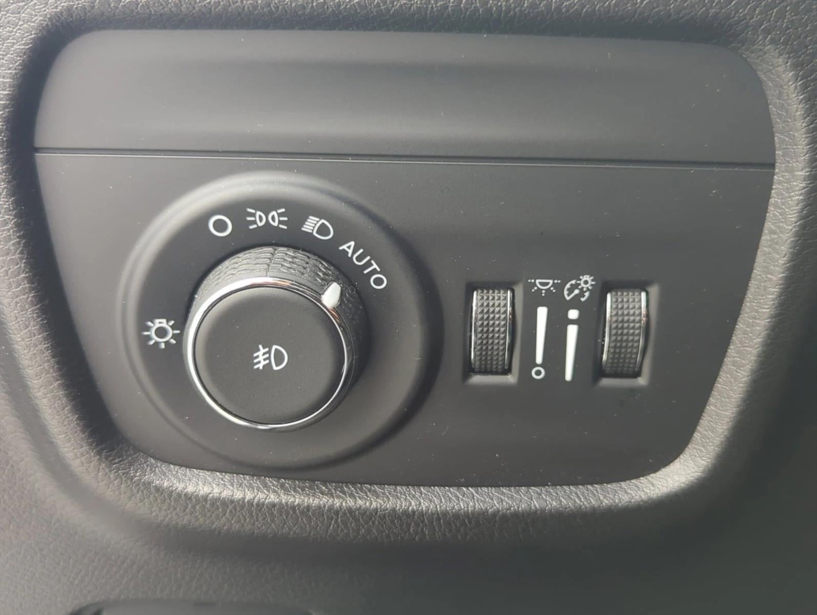 2023 Jeep Grand Cherokee Overland 4x4