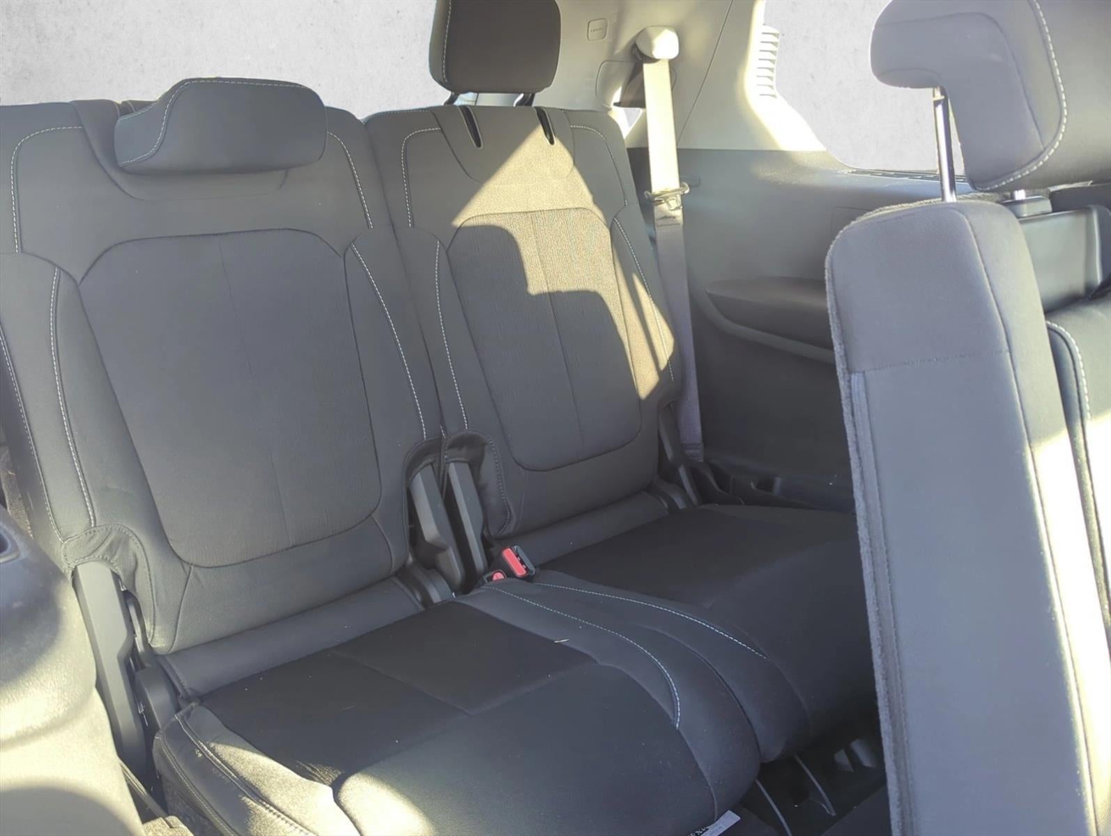 2021 Jeep Grand Cherokee L Laredo 4x4