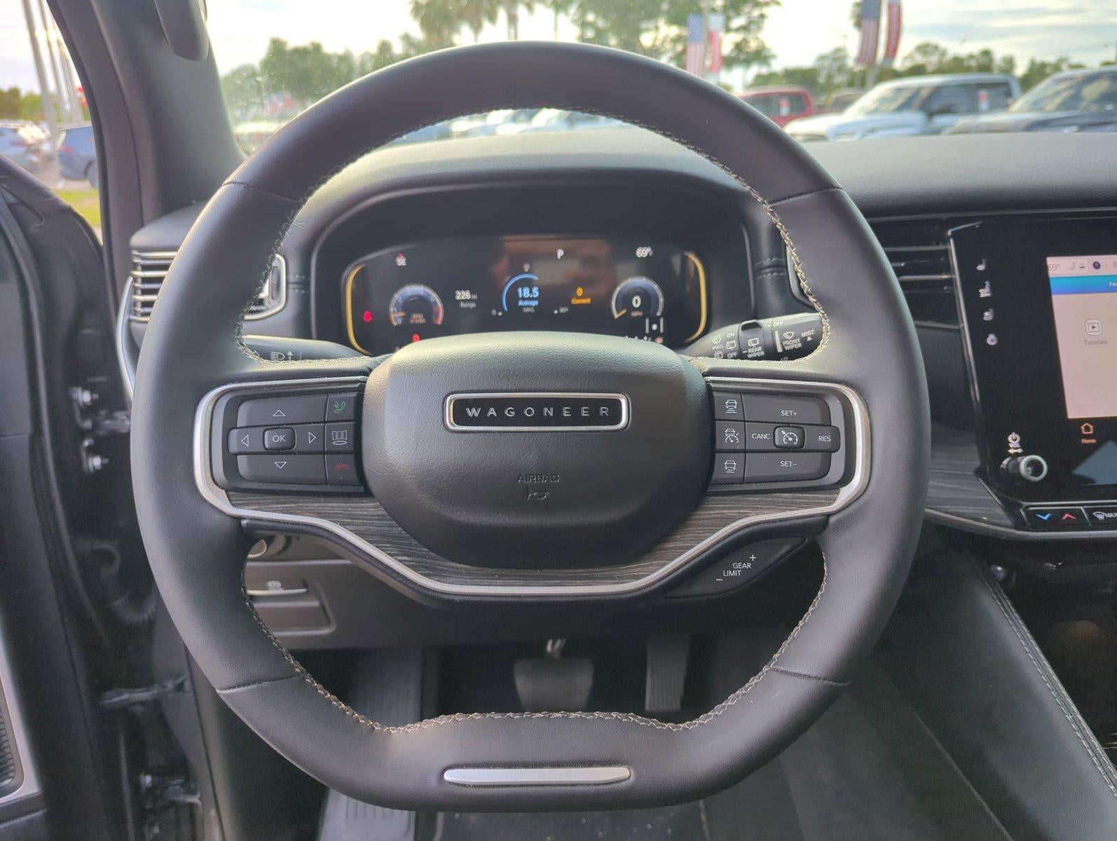 2022 Jeep Wagoneer Series II 4x2