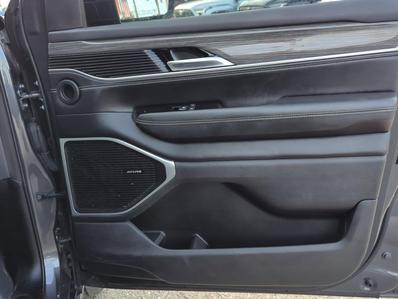 2022 Jeep Wagoneer Series II 4x2