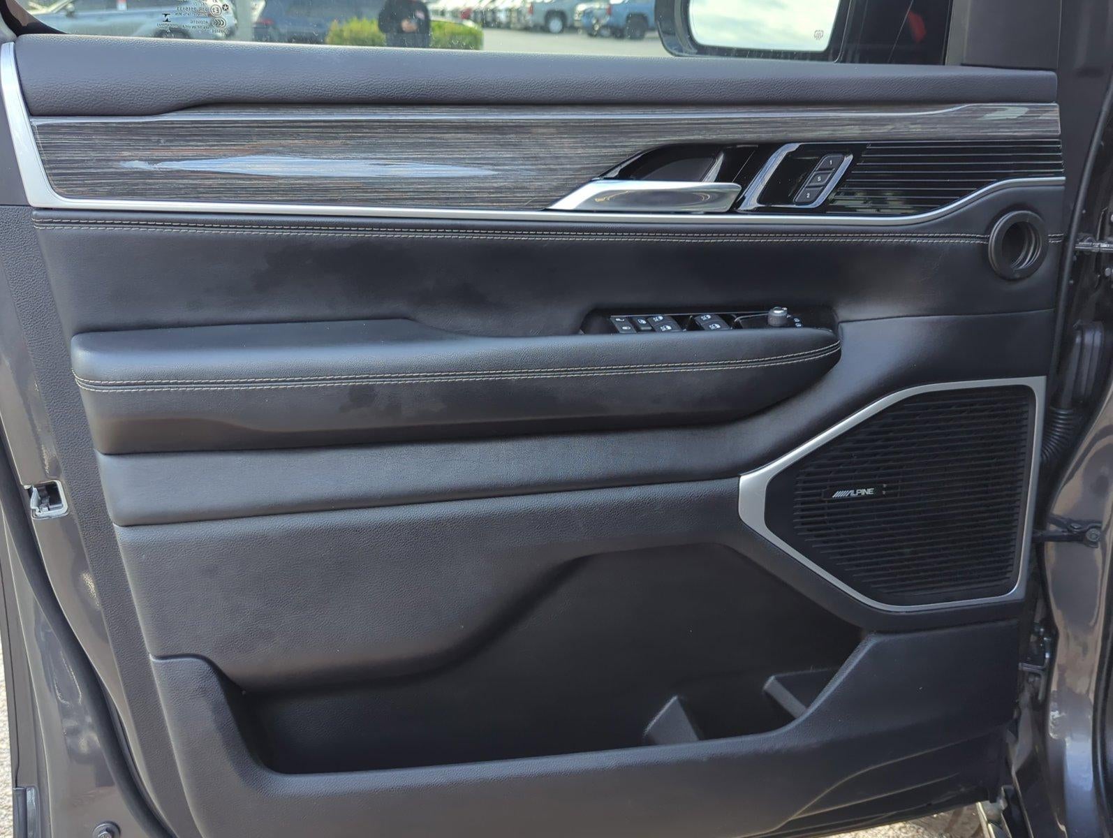 2022 Jeep Wagoneer Series II 4x2