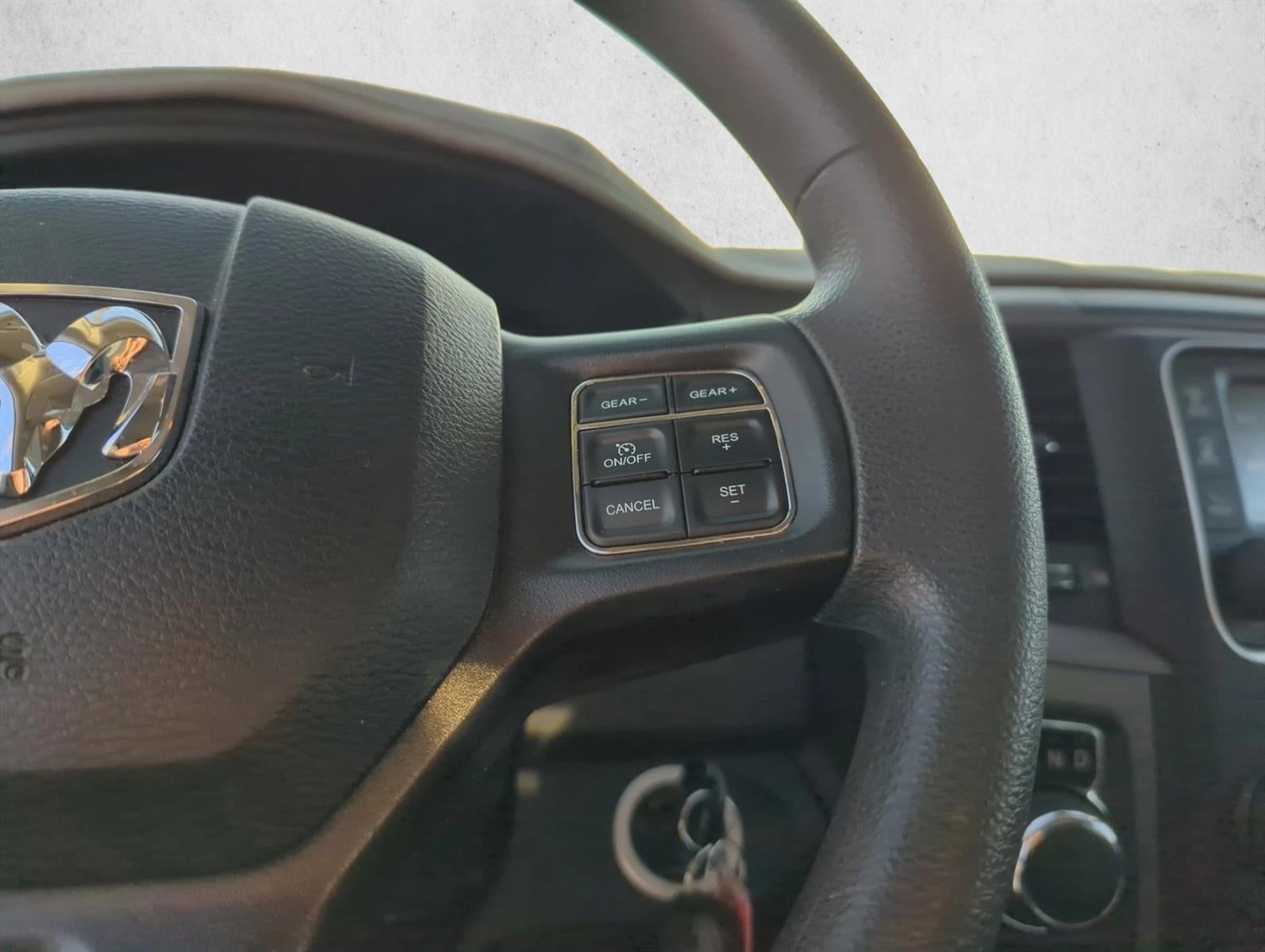 2019 RAM 1500 Classic Express 4x2 Quad Cab 6'4" Box