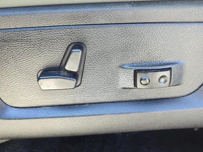 2015 RAM 1500 2WD Crew Cab 5.7 Ft Box Big Horn