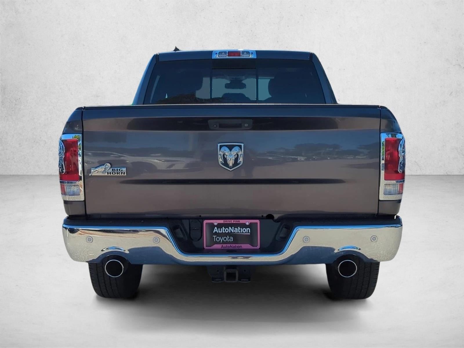 2015 RAM 1500 2WD Crew Cab 5.7 Ft Box Big Horn