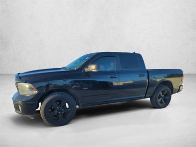 2019 RAM 1500 Classic Lone Star 4x2 Crew Cab 5'7" Box