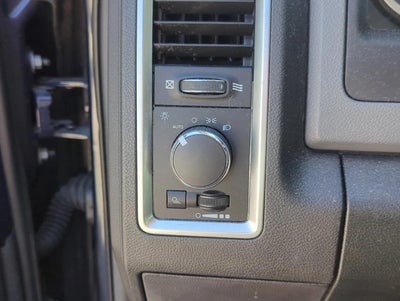 2016 RAM 1500 4WD Quad Cab 6.4 Ft Box SLT