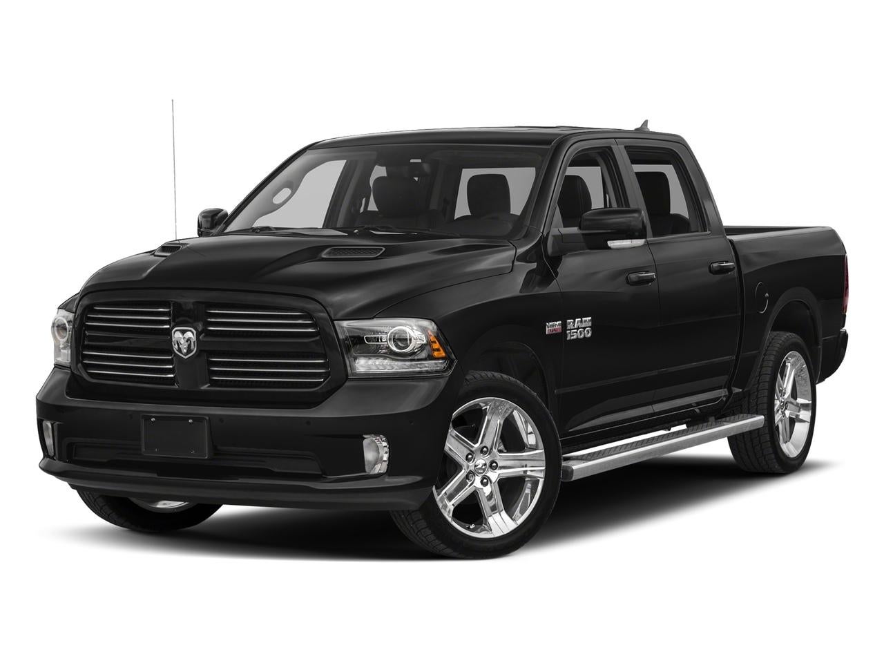 2017 RAM 1500 Night 4x4 Crew Cab 5'7" Box