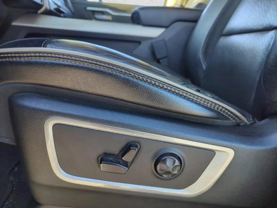 2020 RAM 1500 Laramie 4x2 Quad Cab 6'4" Box