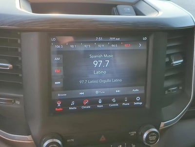 2019 RAM 1500 Laramie 4x2 Quad Cab 6'4" Box