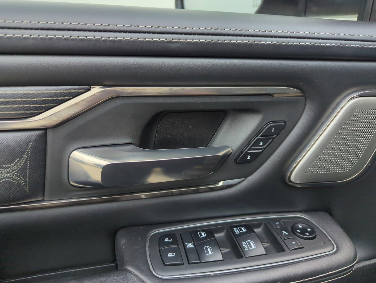 2019 RAM 1500 Limited 4x4 Crew Cab 5'7" Box