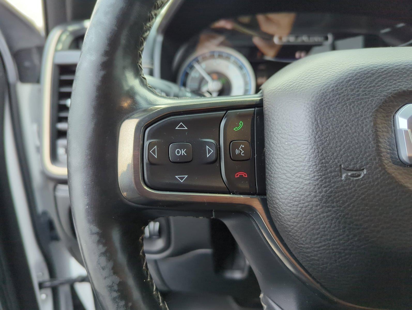 2019 RAM 1500 Limited 4x4 Crew Cab 5'7" Box