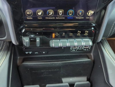 2019 RAM 1500 Limited 4x4 Crew Cab 5'7" Box