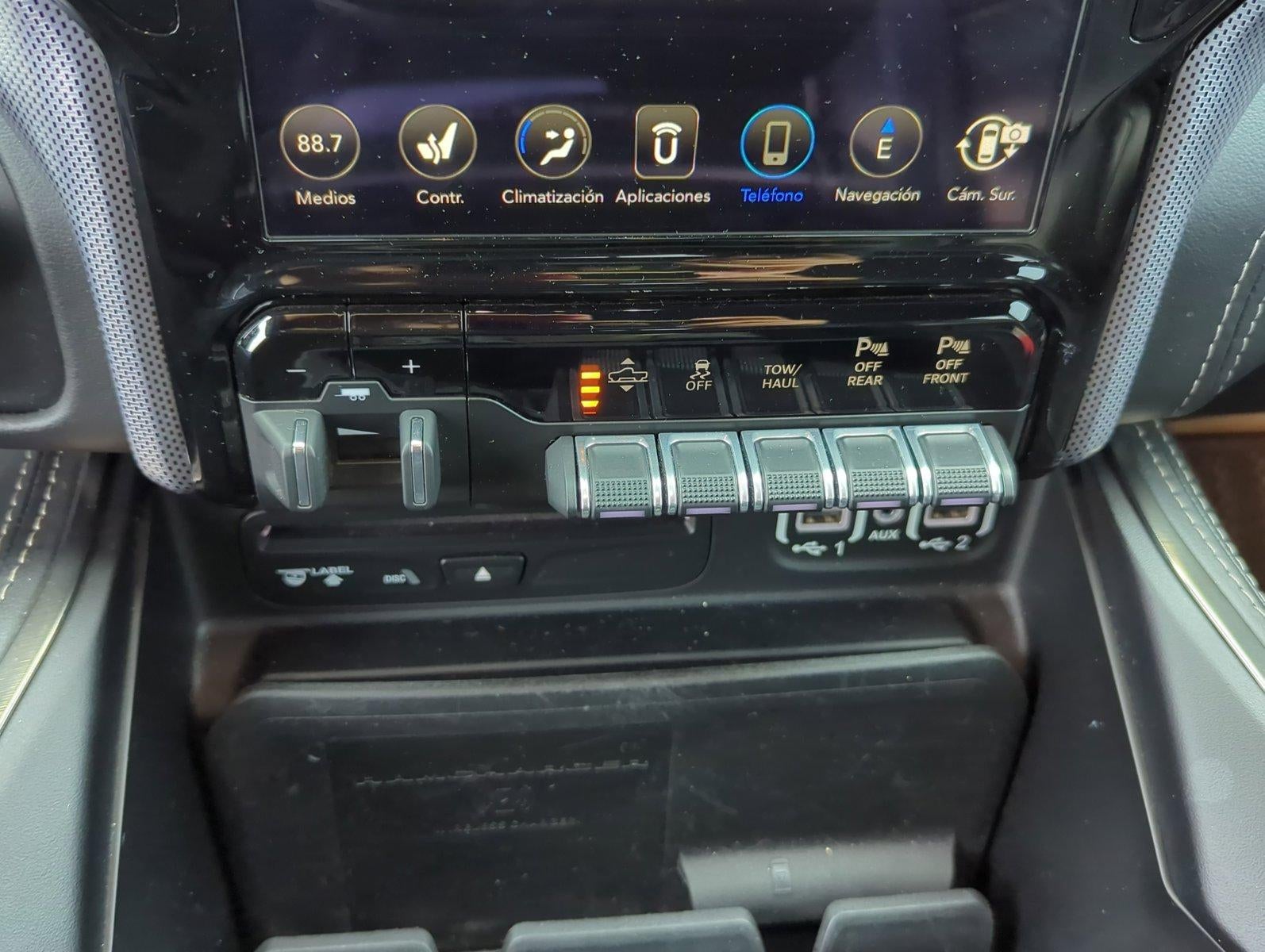 2019 RAM 1500 Limited 4x4 Crew Cab 5'7" Box