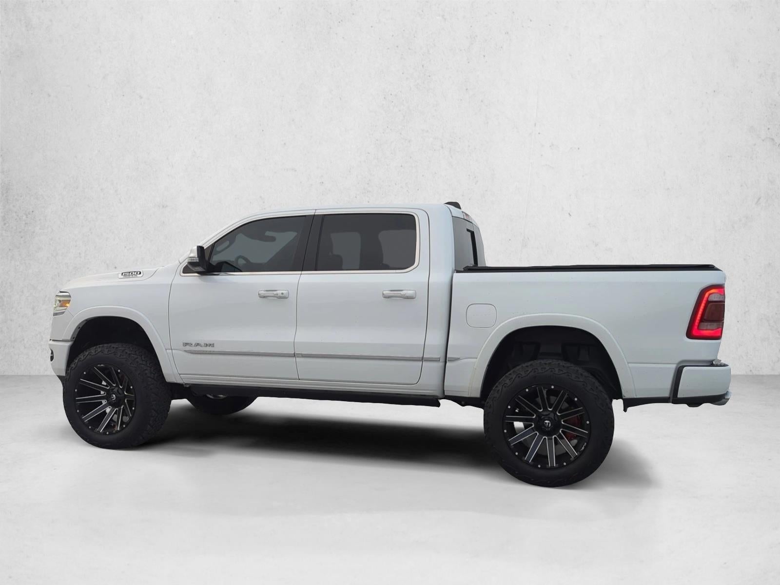 2019 RAM 1500 Limited 4x4 Crew Cab 5'7" Box