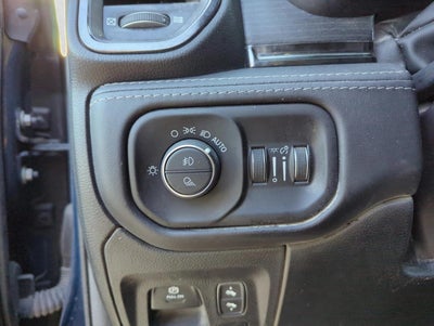 2023 RAM 1500 Limited 4x4 Crew Cab 5'7" Box
